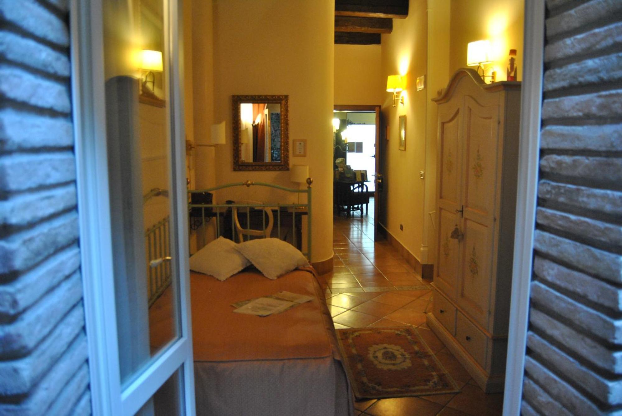Mondo Antico B&B Cesena Zewnętrze zdjęcie